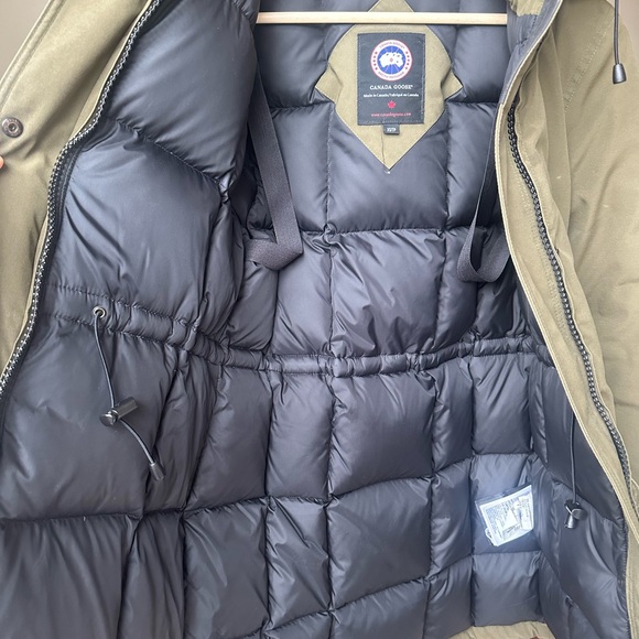 Canada goose trillium parka green women’s XS - Picture 4 of 16